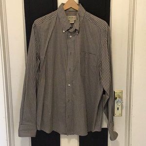 Mens large Eddie Bauer button up dress shirt.